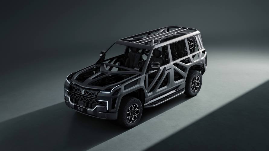 成都283仰望U8硬派越野的科技魅力，国能汽车对传统燃油车市场的冲击